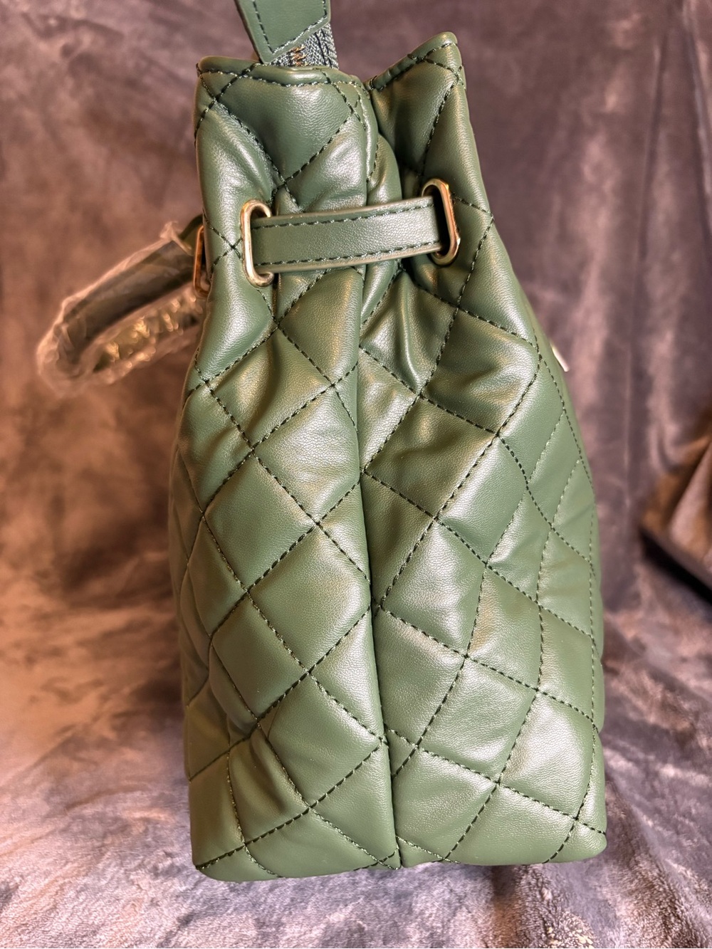 Badgley Mischka Quilted Green Tote Bag with Gold Hardware - Picture 4 of 5